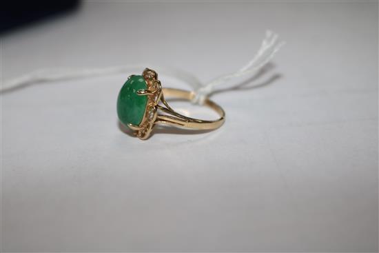 A 14ct gold jade and diamond set dress ring, size O.